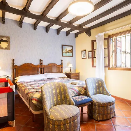 度假居 Home2book Traditional With Terrace & Pool *